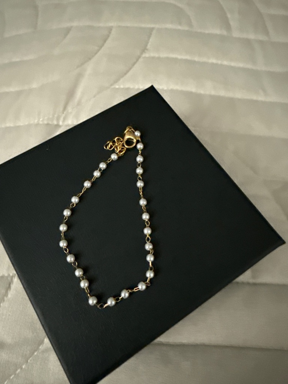 Gold bracelet